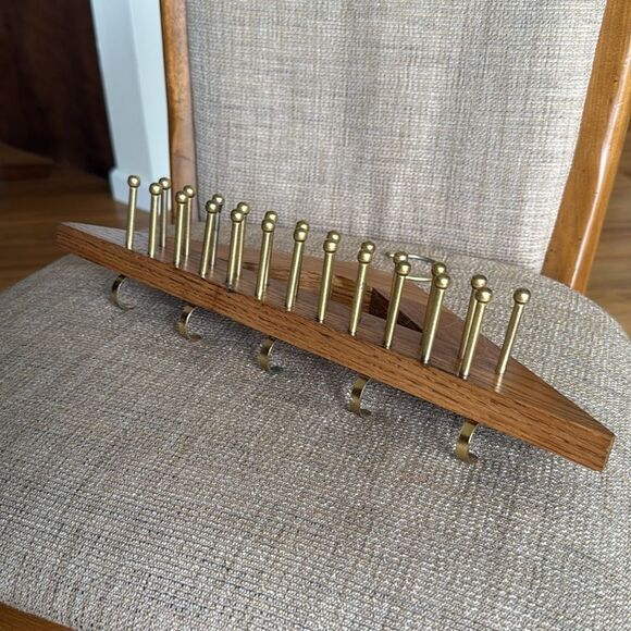 Tie/belt wooden hanger - Picture 3 of 4